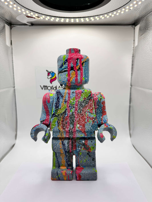 Nebula, omino lego con colori schizzati arte moderna PopArt popart interior design