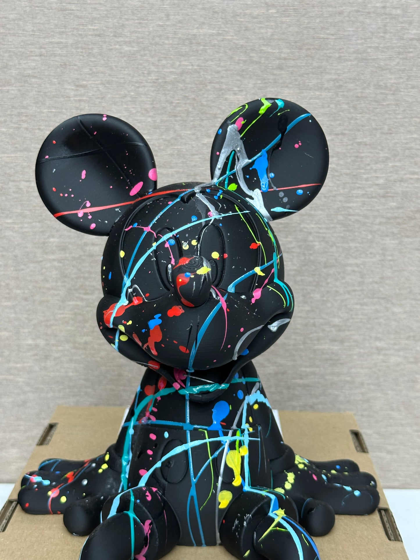Mickey Mouse Black Edit.